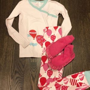 Pajama set and slippers